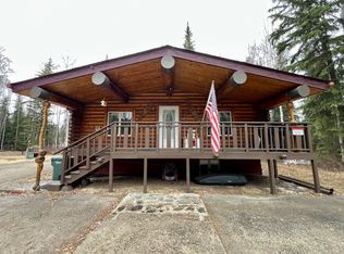 851 Mattie St, North Pole, AK 99705