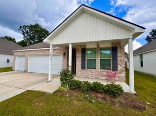 5415 Heron Nest Dr, Baton Rouge, LA 70816