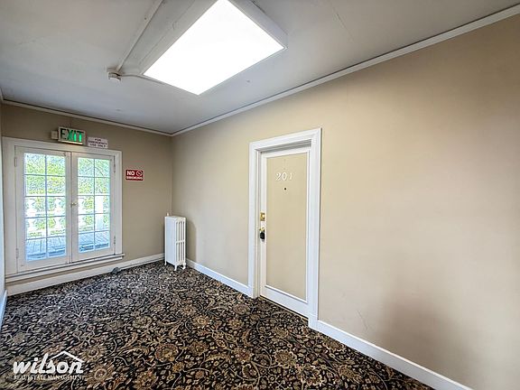 2nd image of 115 N Naches Ave #201