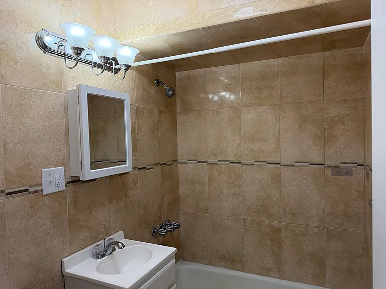 423 Avenue C #202 — Photo 11