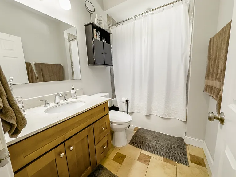 123 Webster Ave #1 — Photo 15