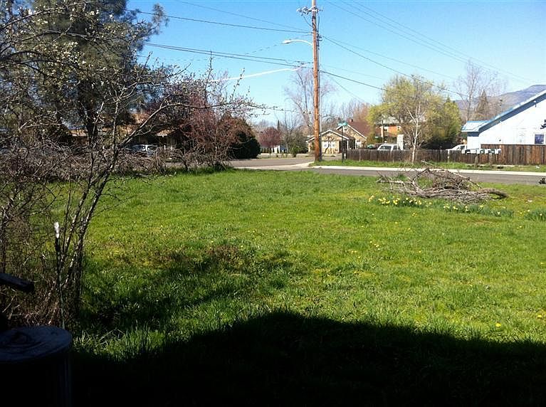2nd image of 1355 E Main St