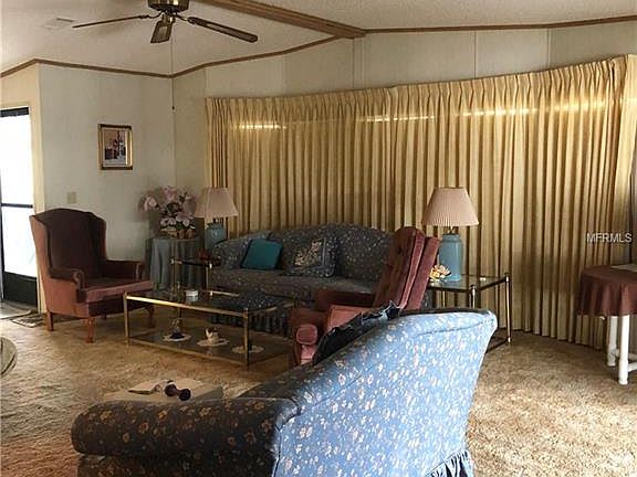 3rd image of 40 Berna Cir