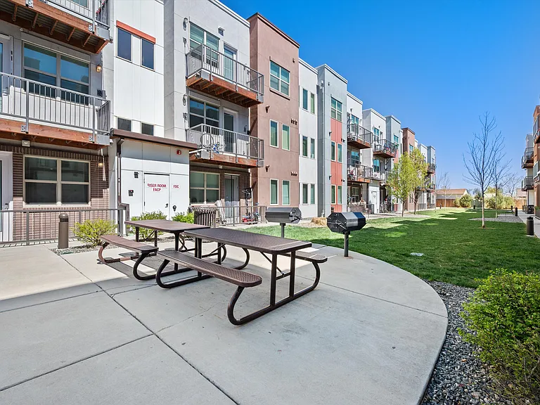 Baker School Apartments — Photo 16