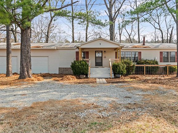 2nd image of 7 Iveon Clay Rd