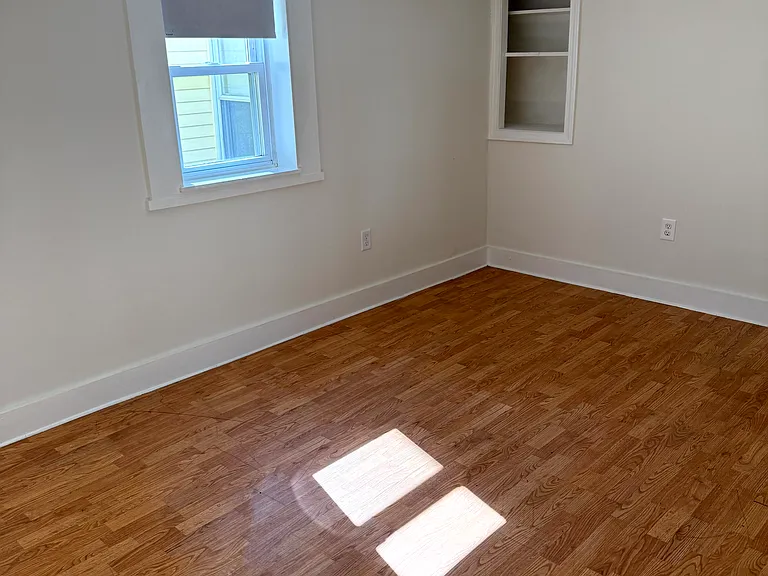 3 Mayhew St #2 — Photo 11