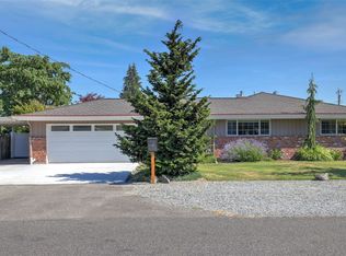 1725 10th Ave NW, Puyallup, WA