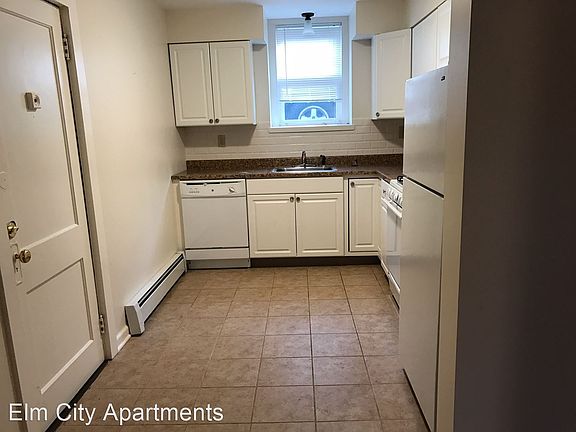 4th image of 421 Whitney Ave #7342265