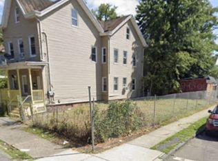 62 E Main St, Paterson, NJ 07522