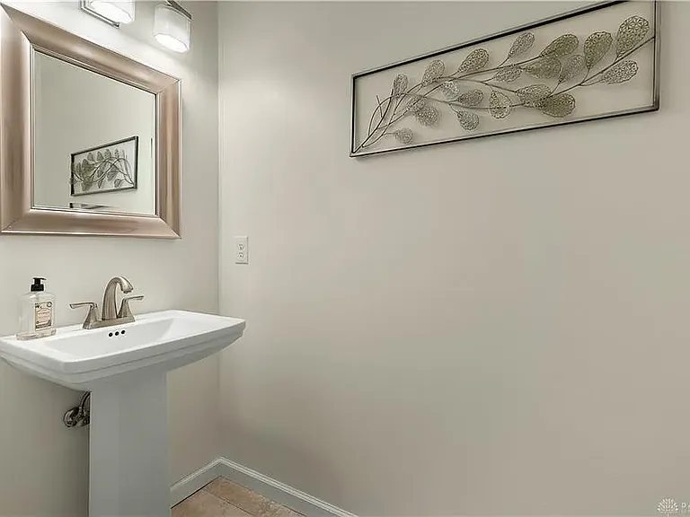42 Patton Dr — Photo 14