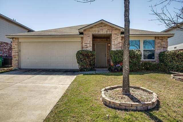 1st image of 2629 Lake Meadow Dr