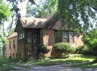 147 E Fremont Ave, Elmhurst, IL