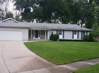 3021 Whitewood Dr, Midland, MI