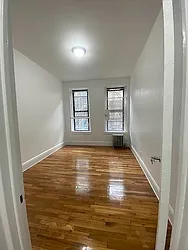 Rented by CITY SKYLINE REALTY INC