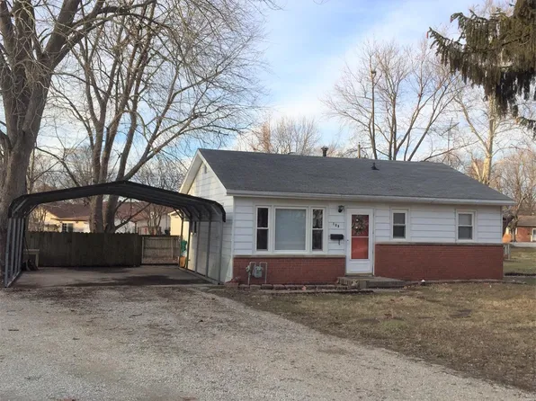 108 Circle Dr, Jerseyville, IL 62052