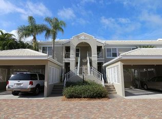 5897 Chanteclair Dr APT 311, Naples, FL 34108