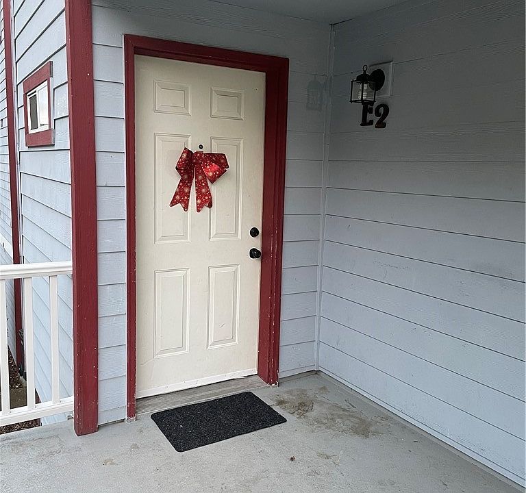 1st image of 3939 10th St SE APT E2