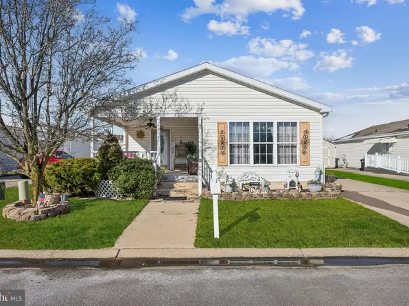 47 Gregory Dr, Williamstown, NJ 08094