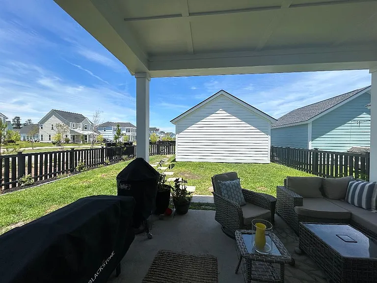 972 Carnes Crossing Blvd — Photo 4