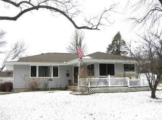 824 Parkway Dr, Burlington, IA 52601