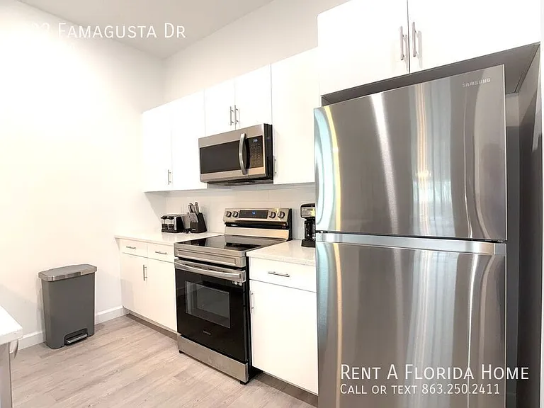 332 Famagusta Dr — Photo 6