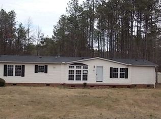 216 Barkwood Ln, Greenwood, SC 29646