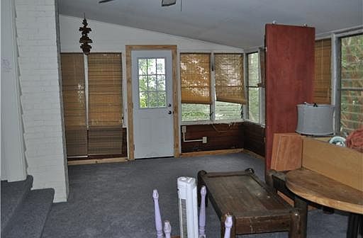 2nd image of 206 73rd St APT A
