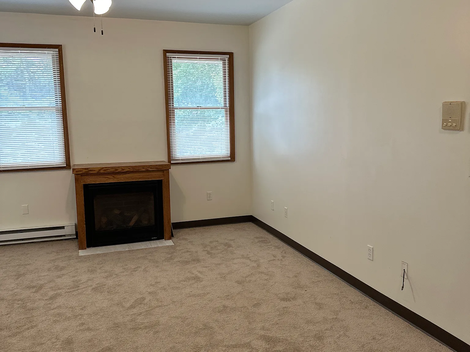 Red Bush Ln, Milford — Photo 4