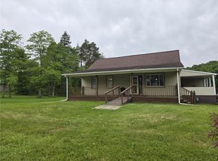 185 Kaylor Frogtown Rd, East Brady, PA 16028