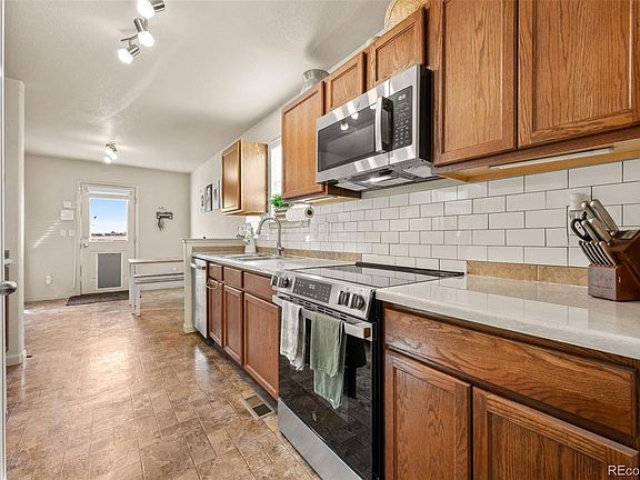 2nd image of 2804 Rose Hill Street