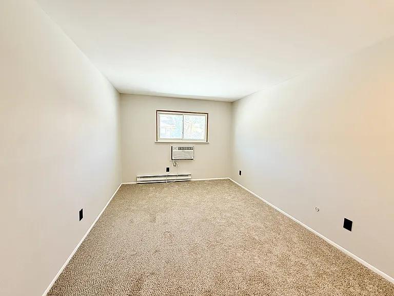 7350 Woodview St #3 — Photo 26