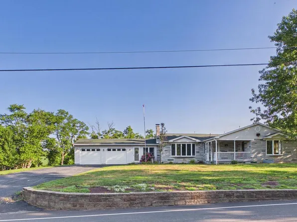 8664 Jonestown Rd, Grantville, PA 17028