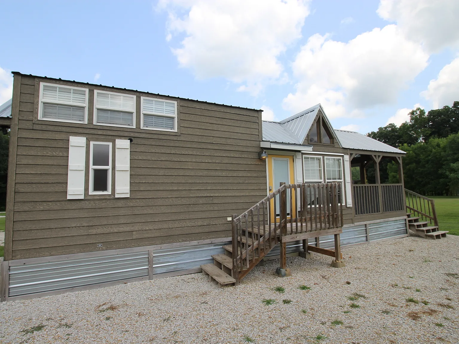 2 bed, 1.0 bath, 530 sqft, $600 — Photo 2