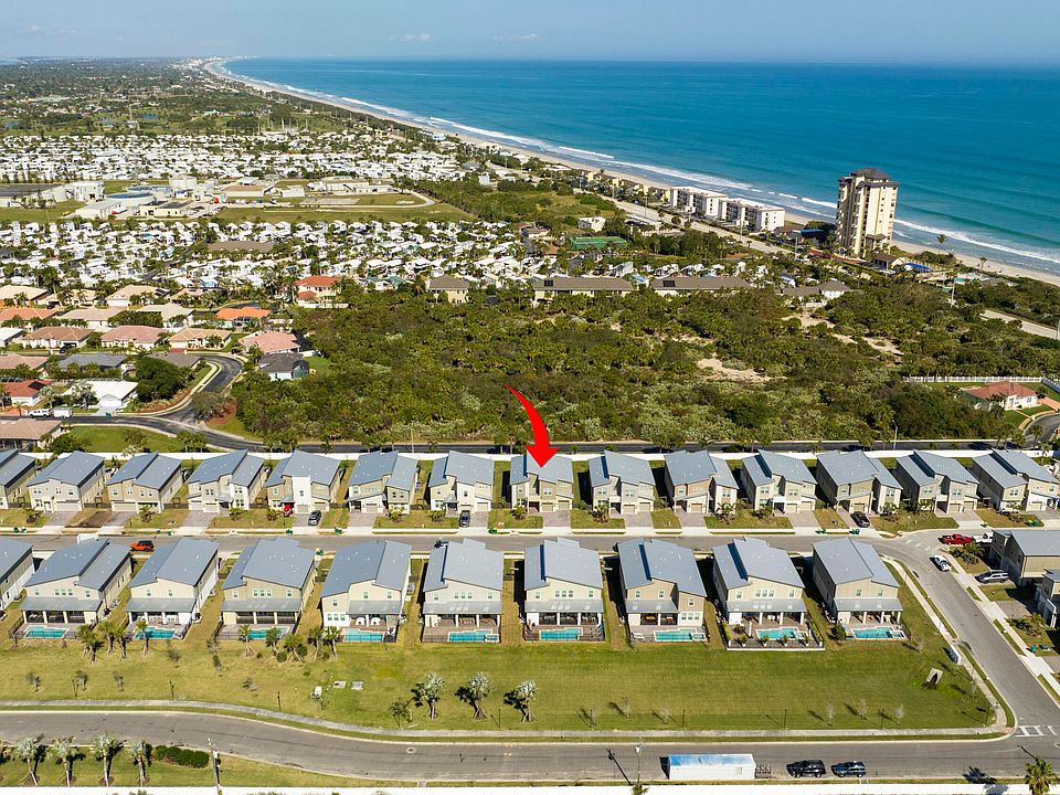 1st image of 405 Strand Drive