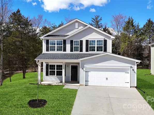 13129 Circle Dr, Charlotte, NC 28262