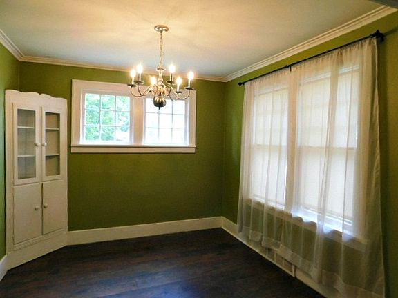 5th image of 900 Prospect Ave