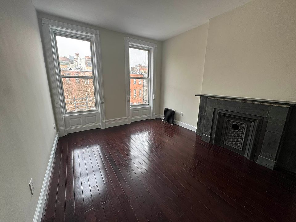 1st image of 19 W 122nd St #3
