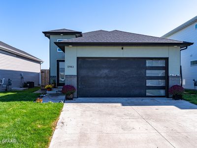 5961 Lou Ann St, Grand Forks, ND, 58201