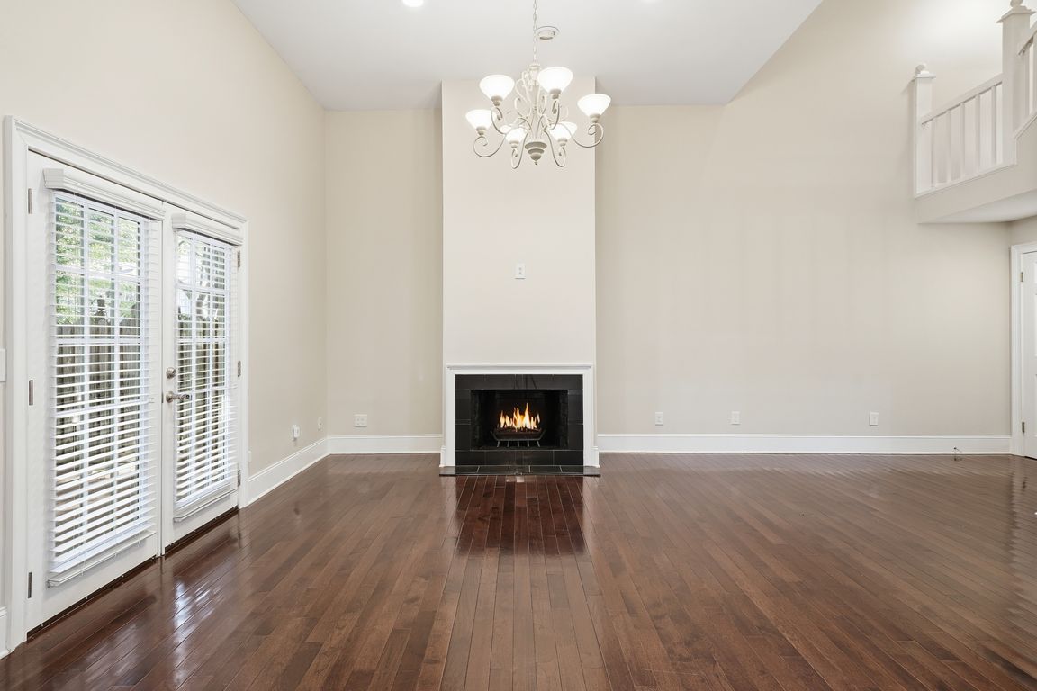 next background image