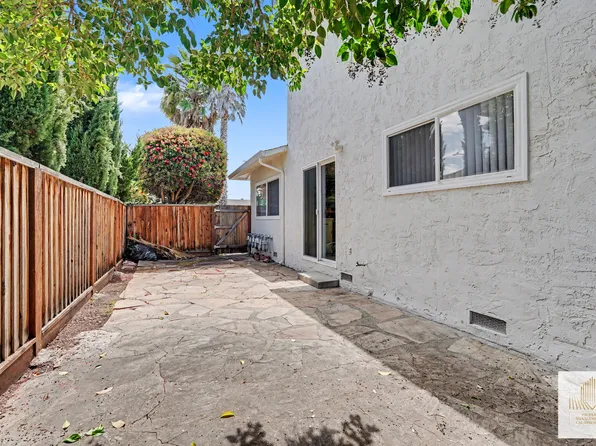 1475 Ontario Ln Unit 1-A, Campbell, CA 95008