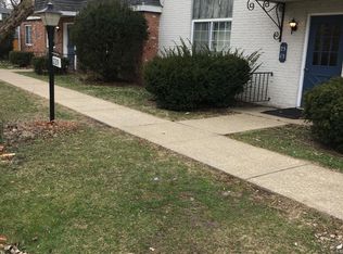 239 Lake Ave NE APT 13, Hartville, OH 44632