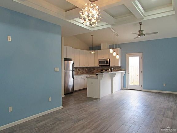 2nd image of 202 Fig Dr Unit 2
