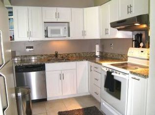 12042 Algiers Dr, Cincinnati, OH 45246