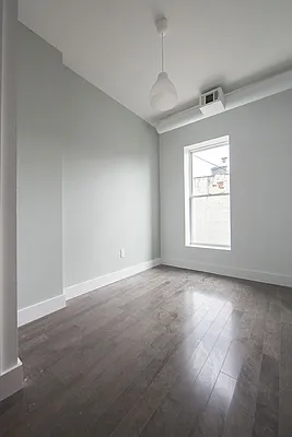 Rented by Nooklyn NYC LLC | media 62