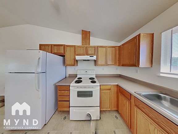 5th image of 2172 Rockin Robin Dr