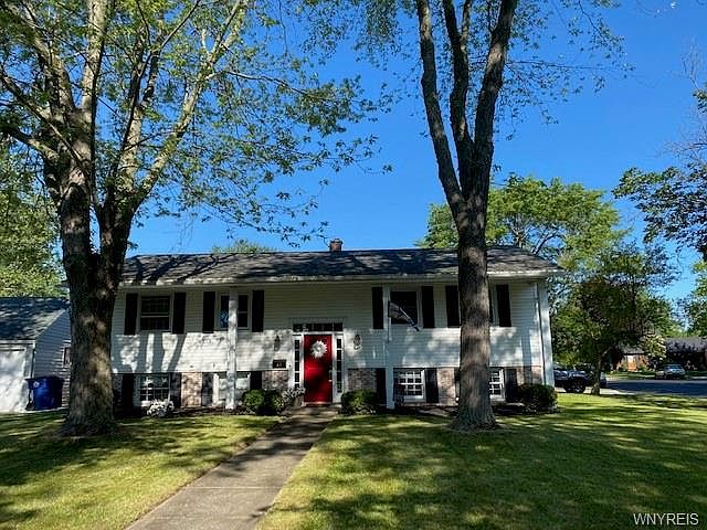1st image of 61 Millbrook Dr