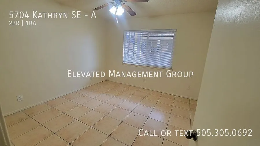 Beautiful 2 Bed/1bath Downstairs Unit Coming Soon! $300 Off The First Full Month's Rent! — Photo 4