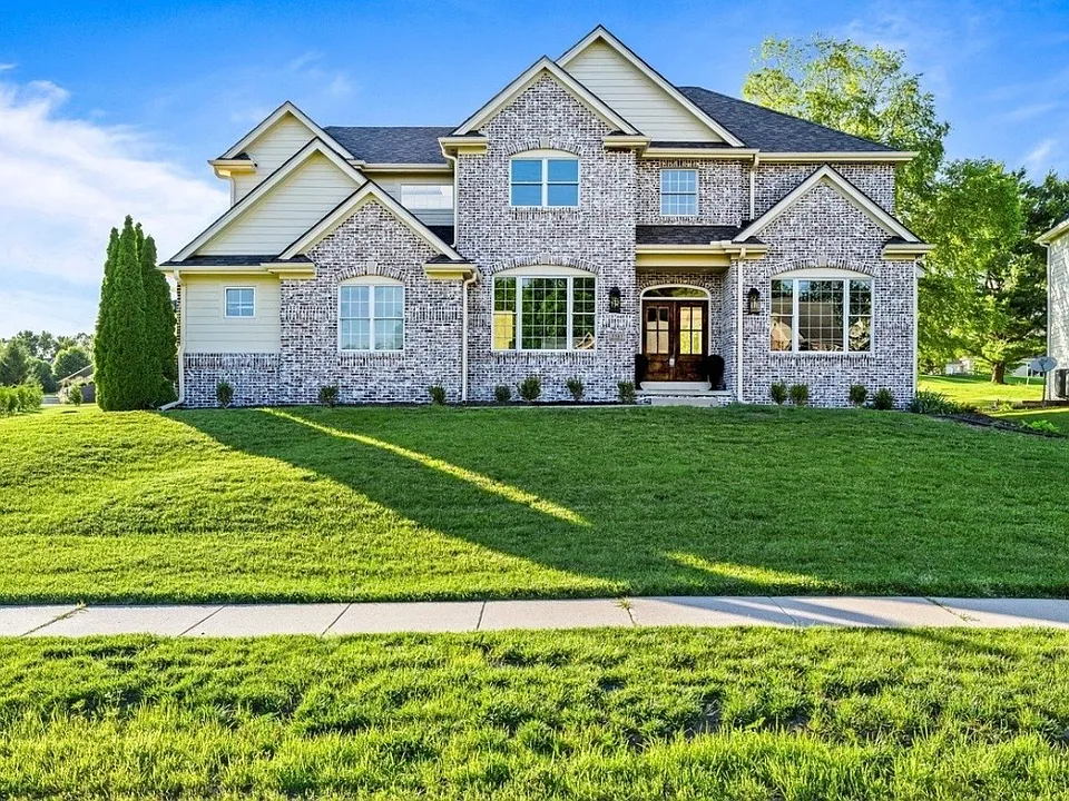 5583 Beechwood Ter