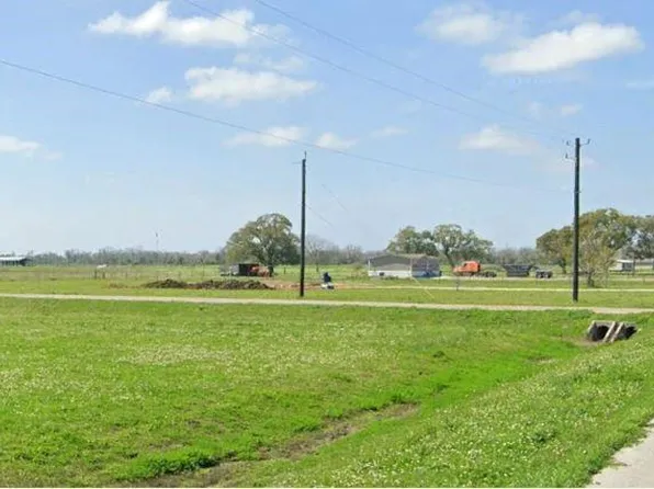 5105 Big Bend Ln, Boling, TX 77420