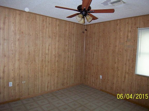 4th image of 1718 Midland Dr